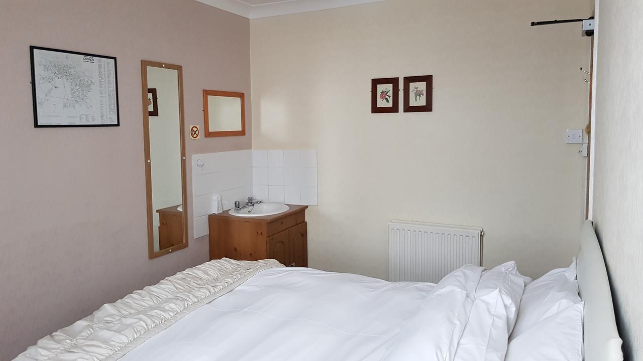 Cromer House Bed & Breakfast Exterior photo